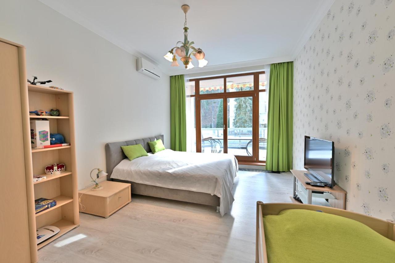 Krizikova 4 Apartment Карлови Вари Екстериор снимка