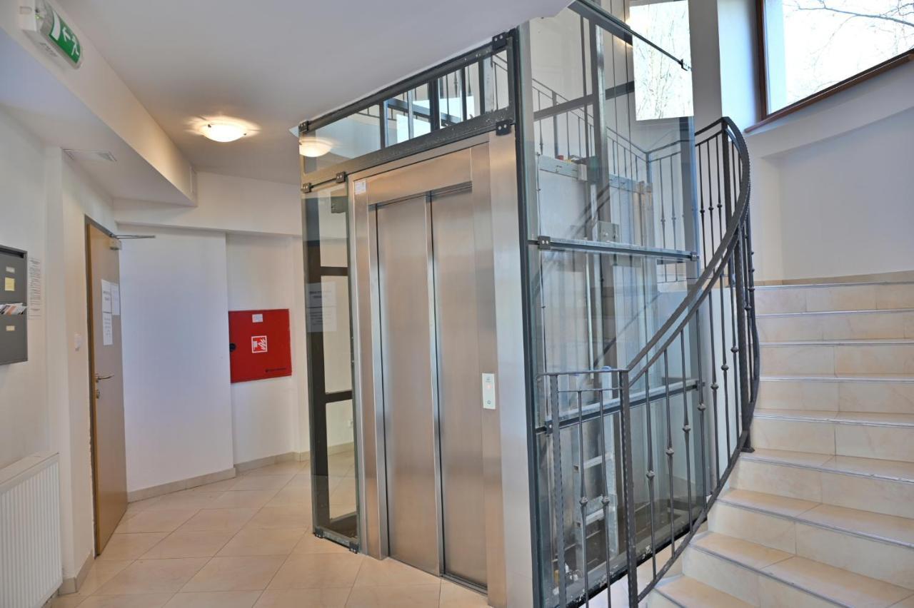 Krizikova 4 Apartment Карлови Вари Екстериор снимка