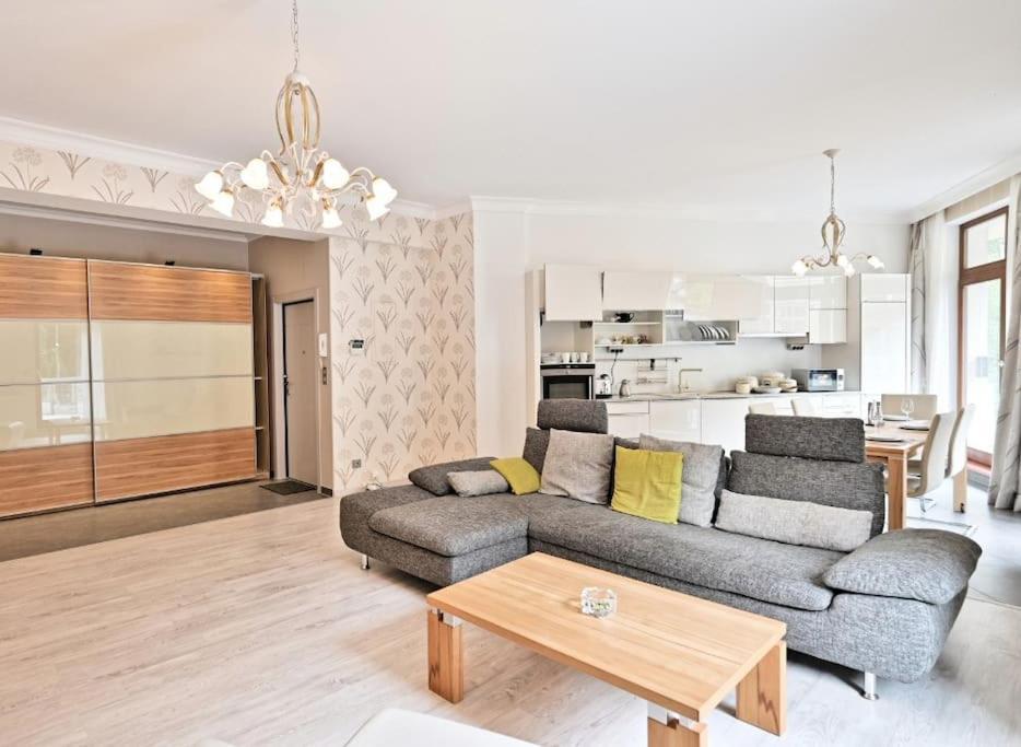 Krizikova 4 Apartment Карлови Вари Екстериор снимка